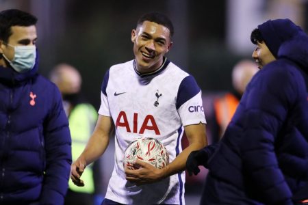 Spurs Cruise Past Marine