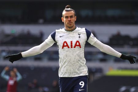 Bale Blitzes Burnley