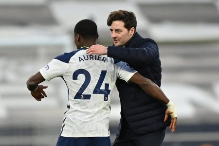 Son sinks Saints
