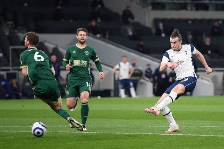 Spurs doing a Leeds