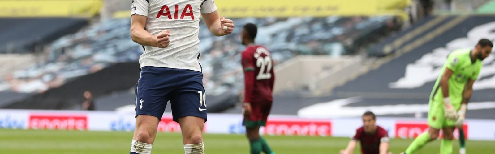 ProperKane Irreplaceable Kane tames Wolves
